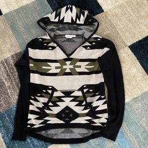 Cloud Chaser Aztec Hooded Top S